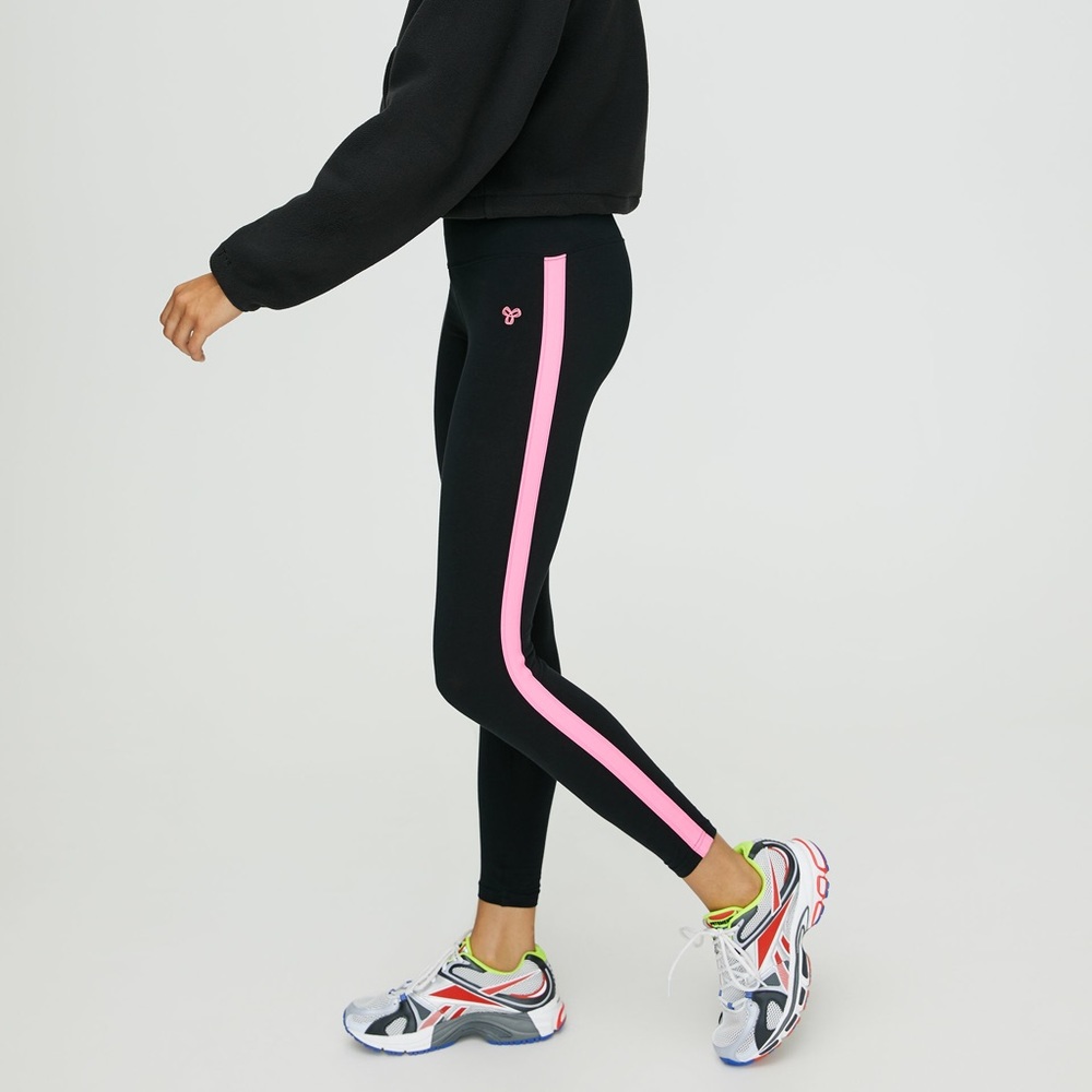 Aritzia TNA equator leggings